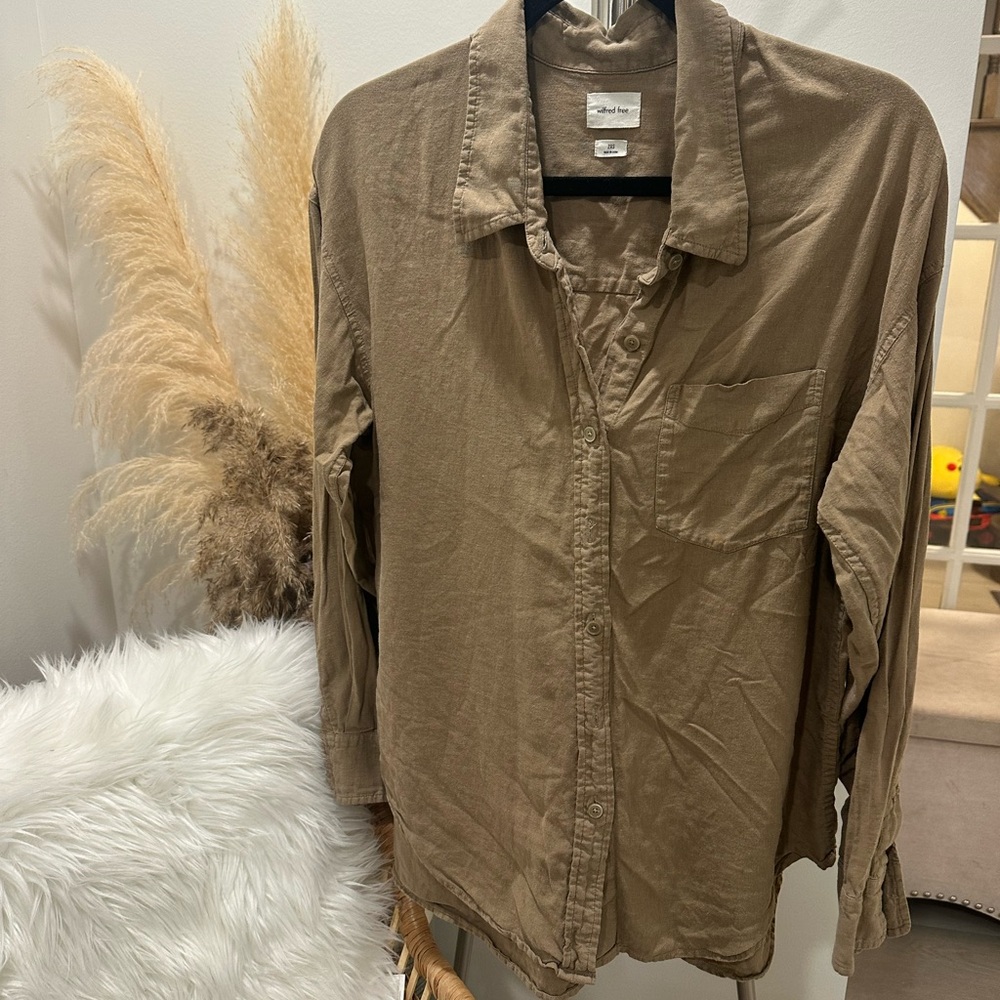 Wilfred linen button down long sleeve